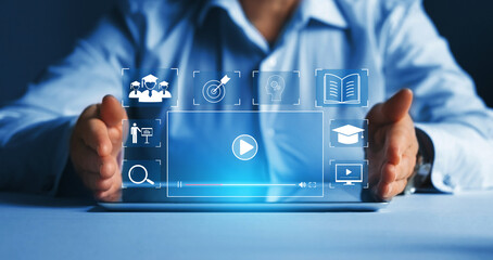 成人大专学历怎么申请美国留学